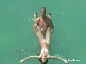 Szopja egy álló Fasz ...