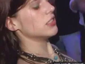 Bondage forró szőke  ...